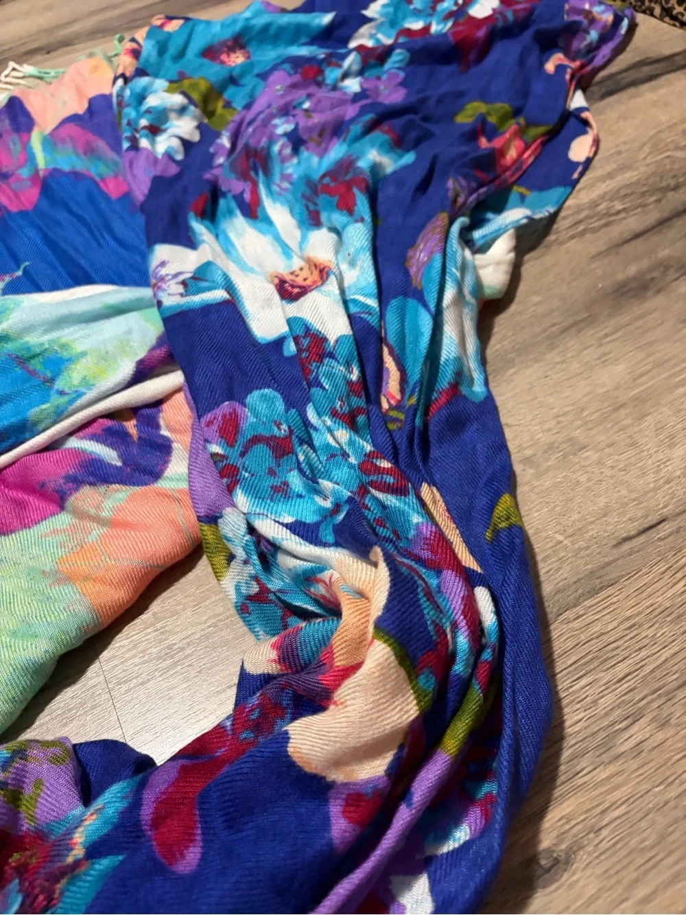 Set of 2 Floral Multicolor scarves - vibrant color